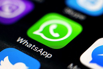 pantalla con icono whatsapp